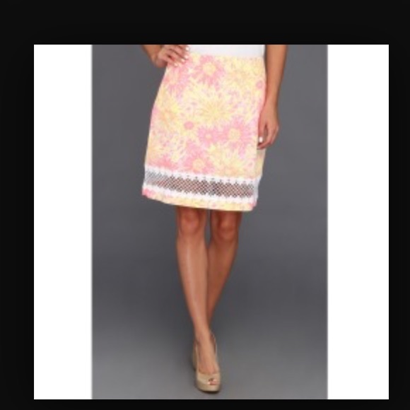 Lilly Pulitzer Corrie Skirt in Sunkissed with Glow - Picture 1 of 3